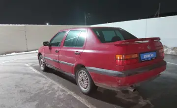 Volkswagen Vento 1993 года за 690 000 тг. в Шымкент фото 4