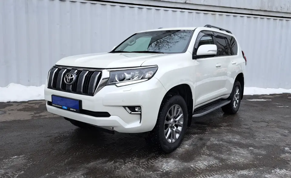 2020 Toyota Land Cruiser Prado