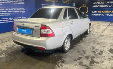 LADA (ВАЗ) Priora 2015 года за 3 000 000 тг. в Шымкент