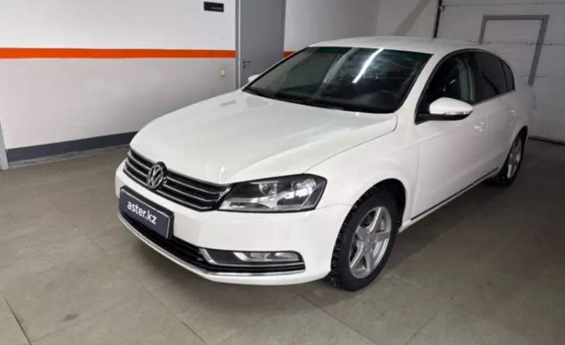 Volkswagen Passat 2013 года за 4 800 000 тг. в Уральск