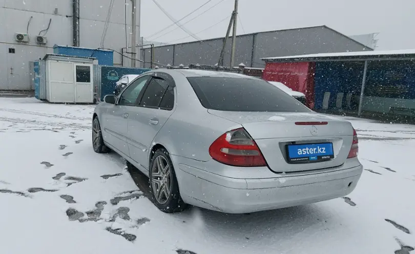 Mercedes-Benz E-Класс 2002 года за 4 000 000 тг. в Шымкент фото 4