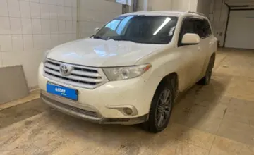 Toyota Highlander 2012 года за 10 500 000 тг. в Актобе фото 1