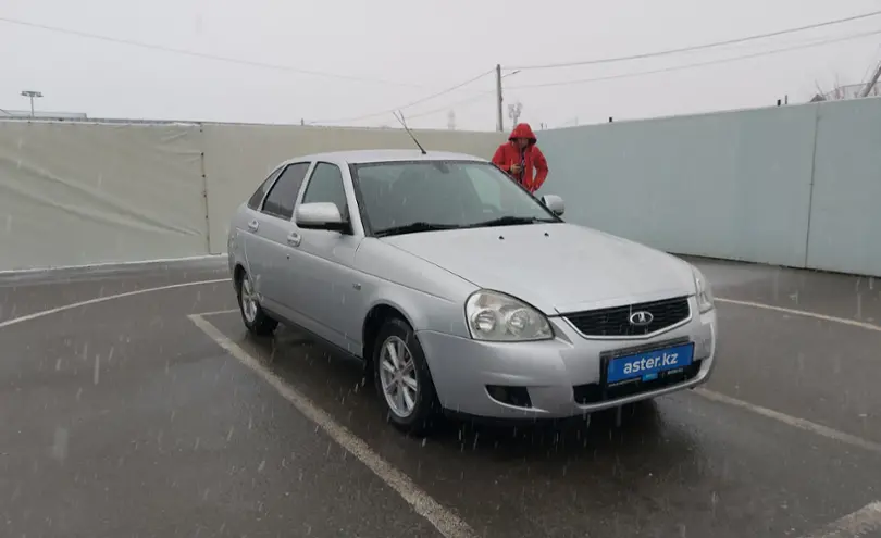 LADA (ВАЗ) Priora 2014 года за 3 900 000 тг. в Шымкент фото 2