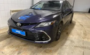 Toyota Camry 2021 года за 14 700 000 тг. в Актобе фото 1
