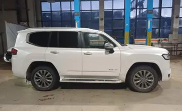 Toyota Land Cruiser 2022 года за 55 000 000 тг. в Караганда фото 4