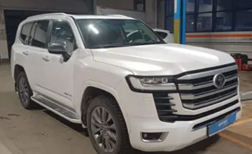 Toyota Land Cruiser 2022 года за 55 000 000 тг. в Караганда фото 3