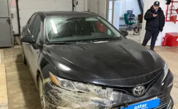 Toyota Camry 2023 года за 13 700 000 тг. в Актобе фото 3