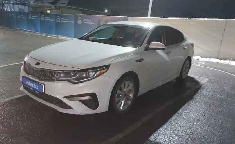 Kia Optima 2018 года за 8 000 000 тг. в Шымкент