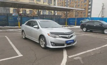 Toyota Camry 2014 года за 7 200 000 тг. в Алматы фото 2