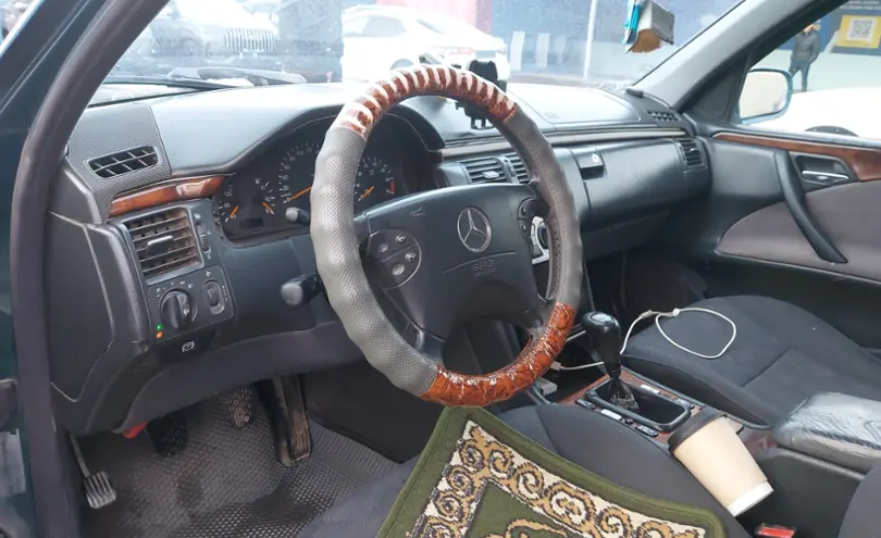 Mercedes-Benz E-Класс 2000 года за 3 200 000 тг. в Шымкент фото 5