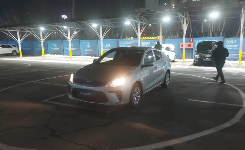 Kia Rio 2018 года за 7 200 000 тг. в Алматы