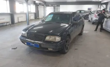 Mercedes-Benz C-Класс 1999 года за 1 500 000 тг. в Астана фото 1