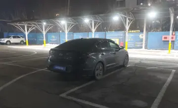 Hyundai Elantra 2019 года за 7 200 000 тг. в Алматы фото 3