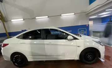 Hyundai Accent 2015 года за 3 800 000 тг. в Астана фото 4