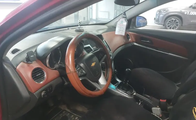 Chevrolet Cruze 2012 года за 3 500 000 тг. в Астана фото 5