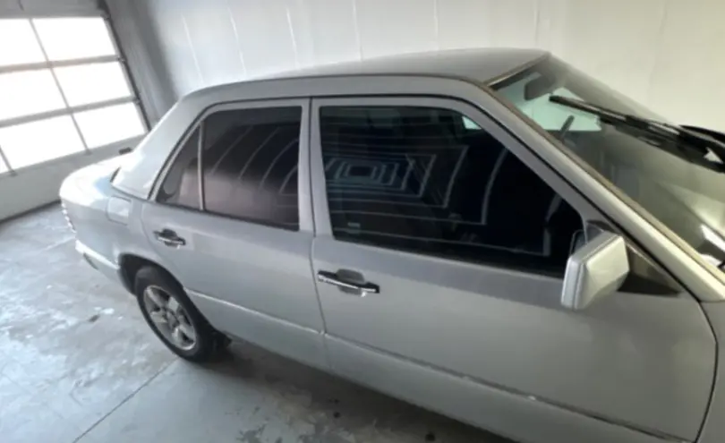 Mercedes-Benz E-Класс 1993 года за 2 000 000 тг. в Павлодар фото 4