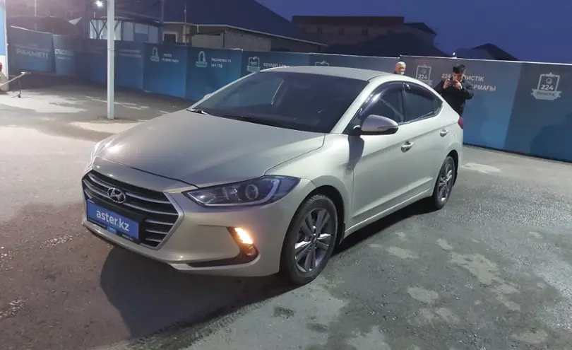 Hyundai Elantra 2018 года за 7 500 000 тг. в Шымкент