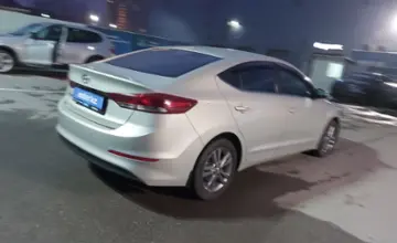 Hyundai Elantra 2018 года за 7 500 000 тг. в Шымкент фото 3