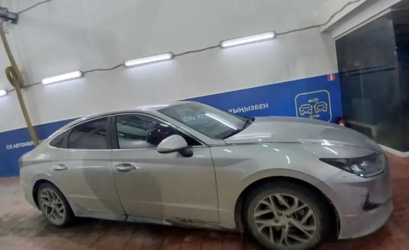 Hyundai Sonata 2019 года за 11 000 000 тг. в Астана фото 4