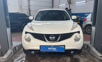 Nissan Juke 2013 года за 6 000 000 тг. в Астана фото 2