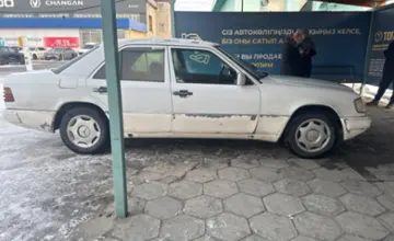 Mercedes-Benz W124 1986 года за 700 000 тг. в Талдыкорган фото 4