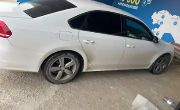 Volkswagen Passat 2012 года за 8 000 000 тг. в Актау фото 4