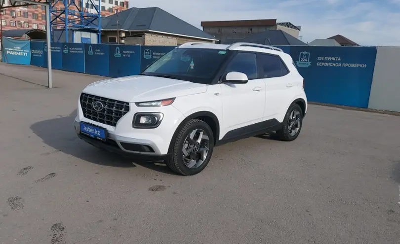 Hyundai Venue 2021 года за 8 500 000 тг. в Шымкент