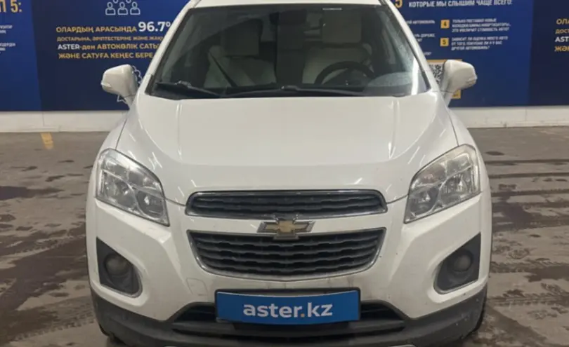 Chevrolet Tracker 2015 года за 7 000 000 тг. в Астана фото 2