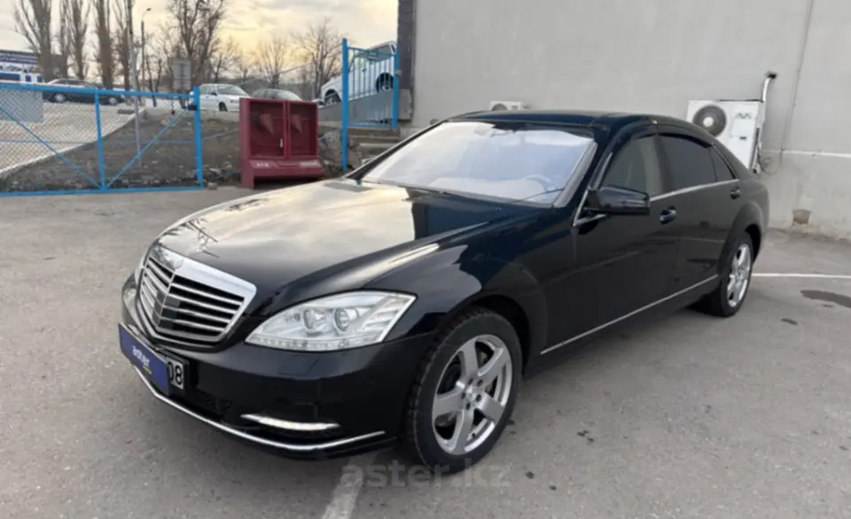 Mercedes-Benz S-Класс 2010 года за 11 500 000 тг. в Тараз