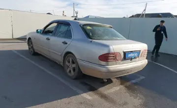 Mercedes-Benz E-Класс 1995 года за 2 000 000 тг. в Шымкент фото 4