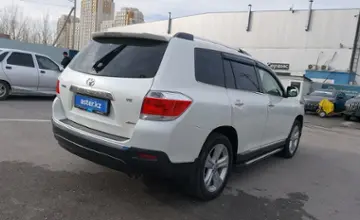 Toyota Highlander 2012 года за 14 000 000 тг. в Шымкент фото 3