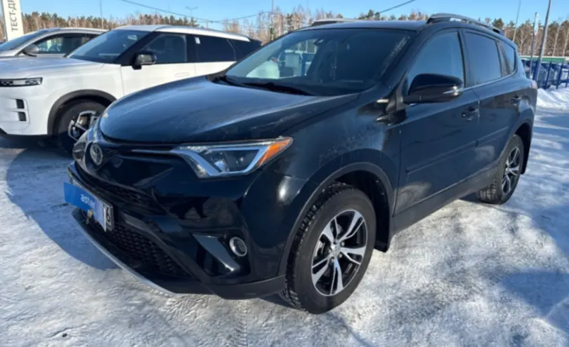 Toyota RAV4 2017 года за 11 500 000 тг. в Усть-Каменогорск