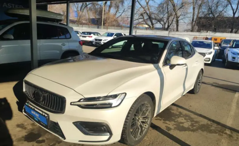 Volvo S60 2022 года за 18 000 000 тг. в Алматы