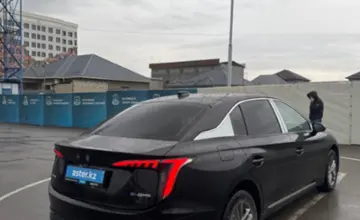 Hongqi E-QM5 2025 года за 9 000 000 тг. в Шымкент