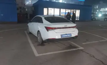 Hyundai Elantra 2022 года за 7 800 000 тг. в Алматы фото 4