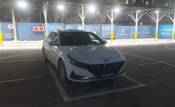 Hyundai Elantra 2022 года за 7 800 000 тг. в Алматы фото 2