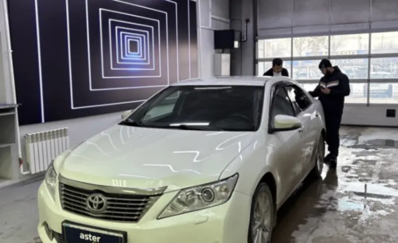 Toyota Camry 2014 года за 10 500 000 тг. в Павлодар