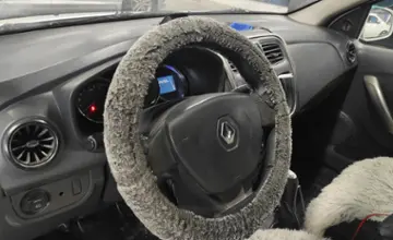 Renault Logan 2015 года за 2 800 000 тг. в Астана фото 5