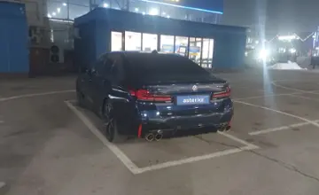 BMW 5 серии 2022 года за 40 000 000 тг. в Алматы фото 4