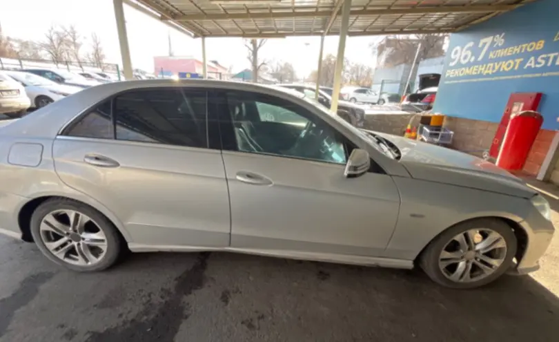 Mercedes-Benz E-Класс 2009 года за 6 500 000 тг. в Алматы фото 4