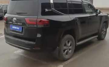 Toyota Land Cruiser 2022 года за 48 000 000 тг. в Кызылорда