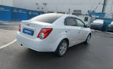 Chevrolet Aveo 2014 года за 3 500 000 тг. в Шымкент фото 3