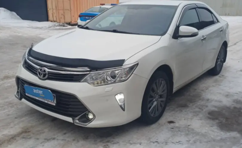 Toyota Camry 2015 года за 11 700 000 тг. в Караганда