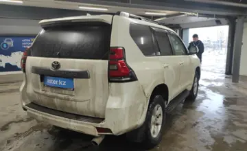 Toyota Land Cruiser Prado 2017 года за 21 000 000 тг. в Астана фото 3