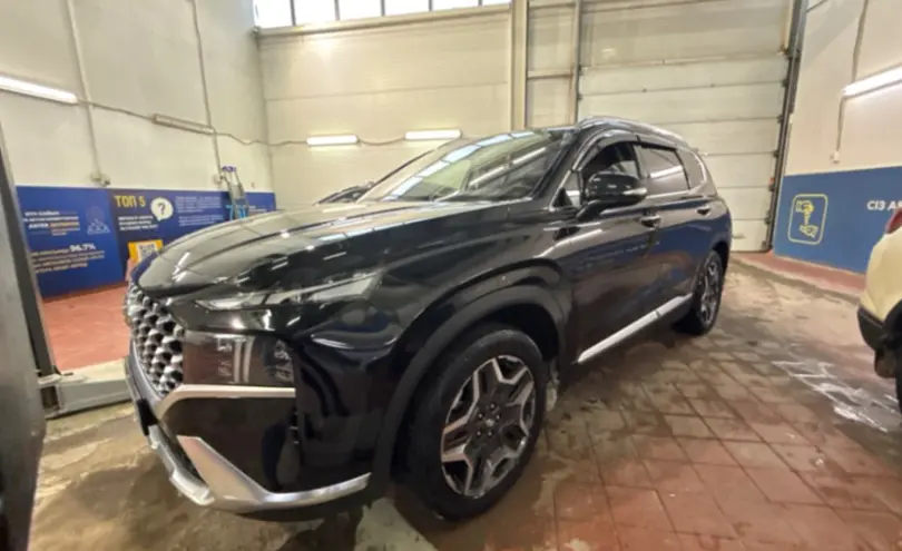 Hyundai Santa Fe 2023 года за 15 500 000 тг. в Астана