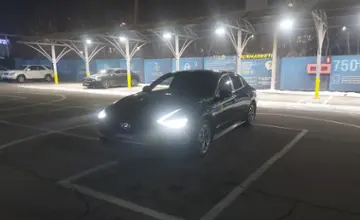 Hyundai Sonata 2021 года за 10 500 000 тг. в Алматы фото 1