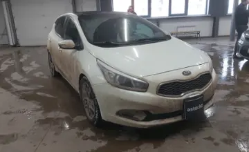Kia Ceed 2013 года за 5 500 000 тг. в Астана фото 2