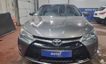 Toyota Camry 2017 года за 9 000 000 тг. в Астана фото 2