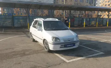 Toyota Raum 1999 года за 2 200 000 тг. в Алматы фото 2