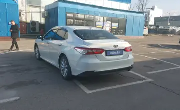 Toyota Camry 2019 года за 13 000 000 тг. в Алматы фото 4